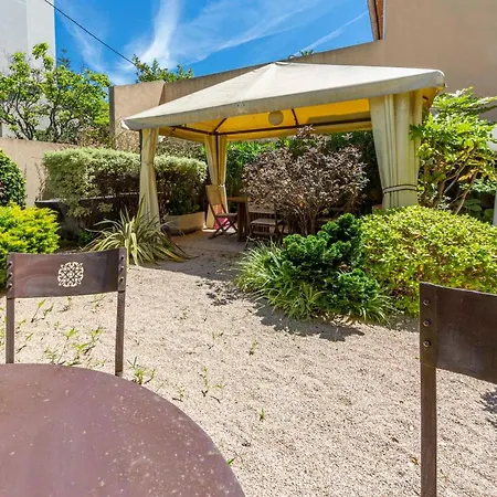 2 Bedrooms2 Bathroomsdouble Terrace & Garden In Palm Area Cannes