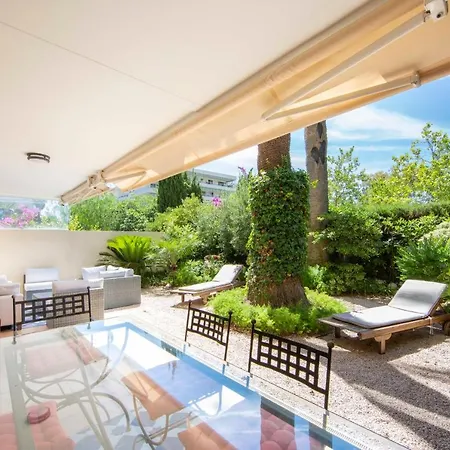 2 Bedrooms2 Bathroomsdouble Terrace & Garden In Palm Area Cannes